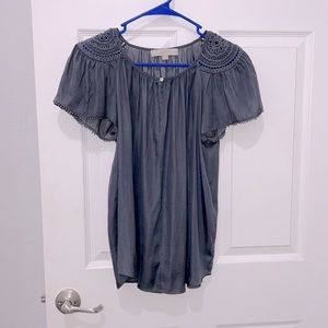 LOFT Lacy Keyhole Blouse/Top